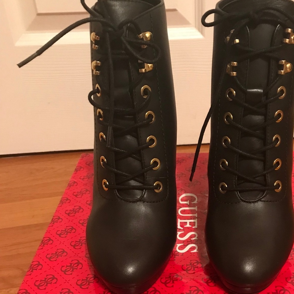 Guess Zoey Platform Ankle Booties